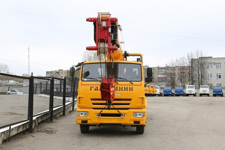 Автокрана 32 т 31 м «Галичанин» КС-55729-1B-3