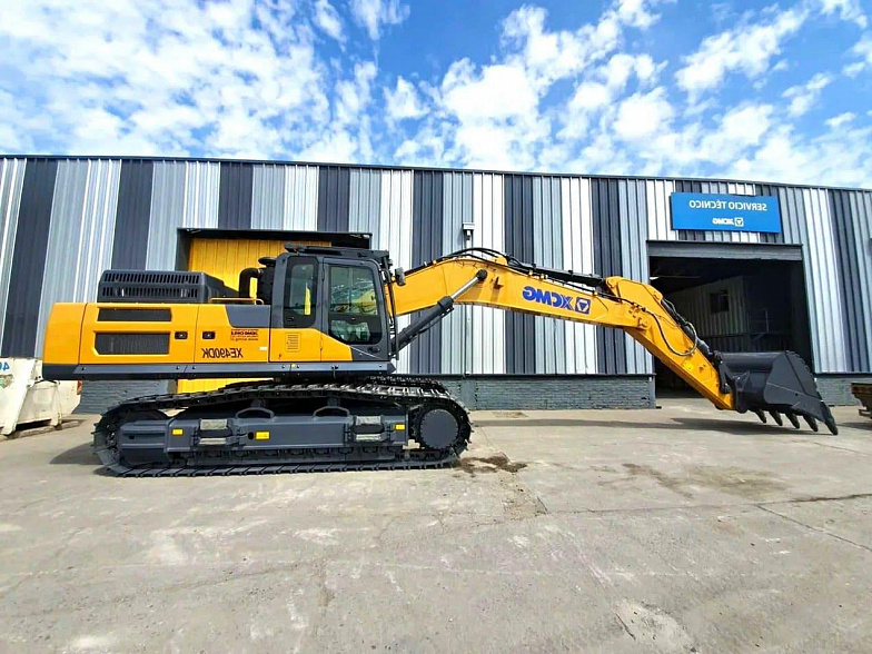 XCMG XE490D