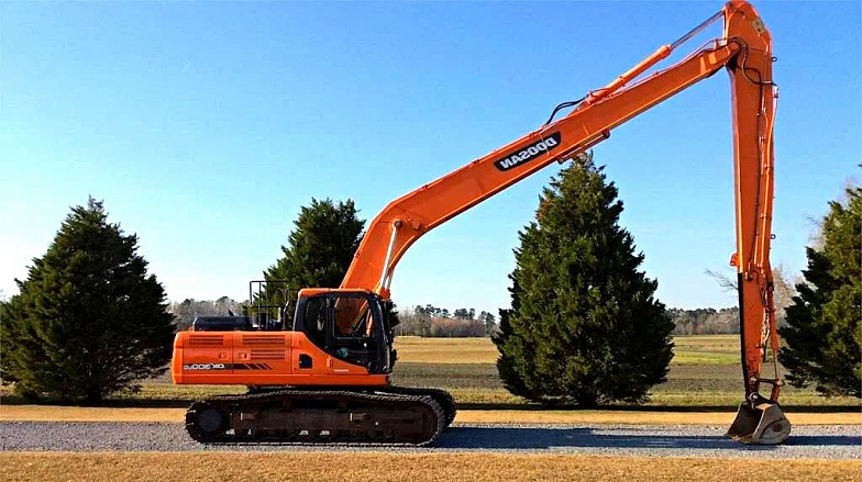 DOOSAN DX300 с длинной стрелой