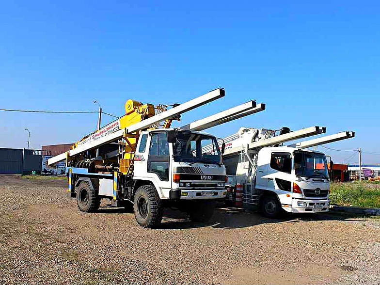 Ямобур-вездеход ISUZU Forward 