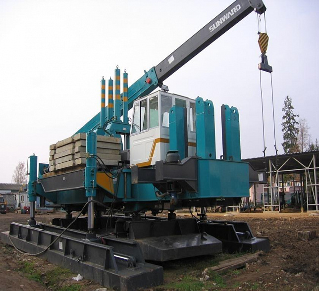 Сваебой SUNWARD ZYJ320 