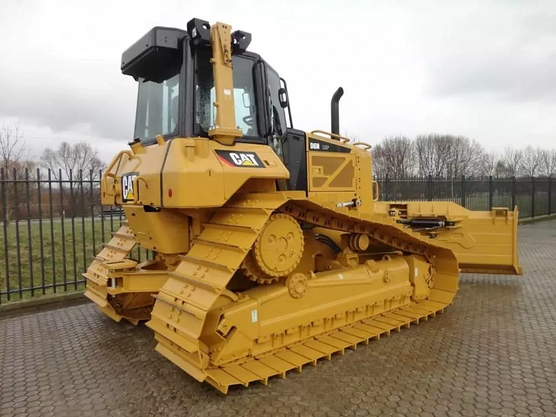 Бульдозер 8,4 тонн Caterpillar D4K2