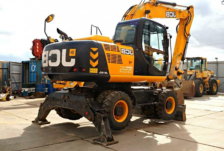 JCB JS 160W