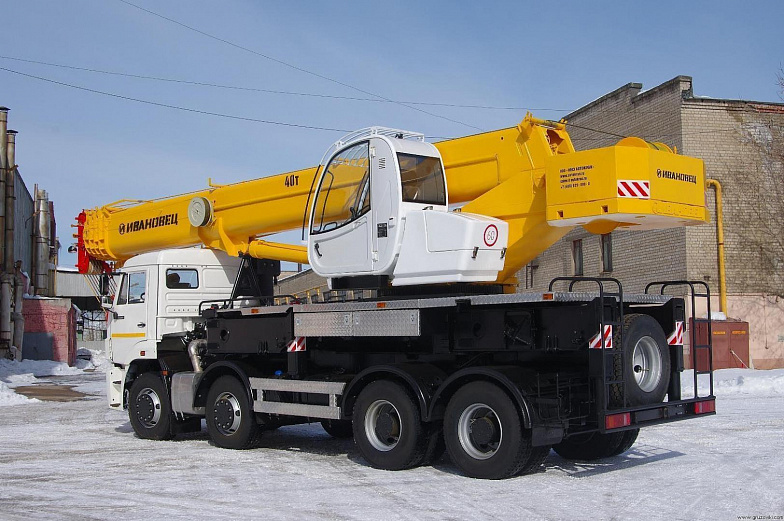 Автокран 40 т 37.8 м - Ивановец КС-65740-8