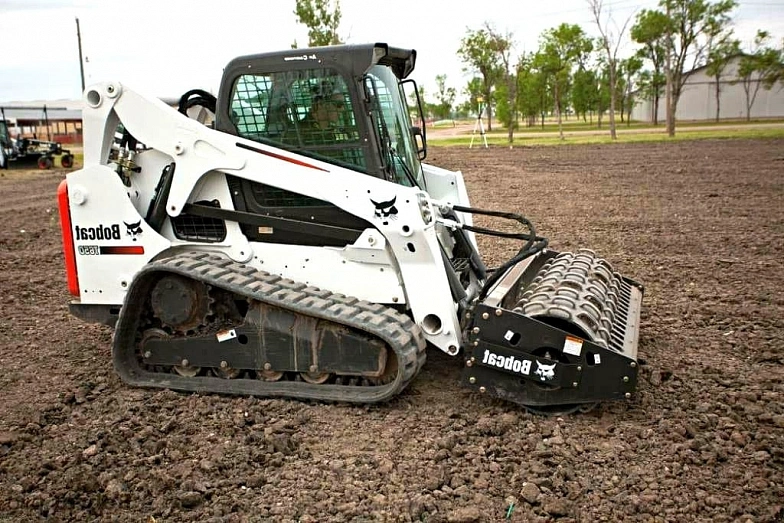Bobcat T650 гусеничный 
