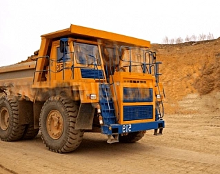 Самосвал карьерный белаз - 17256