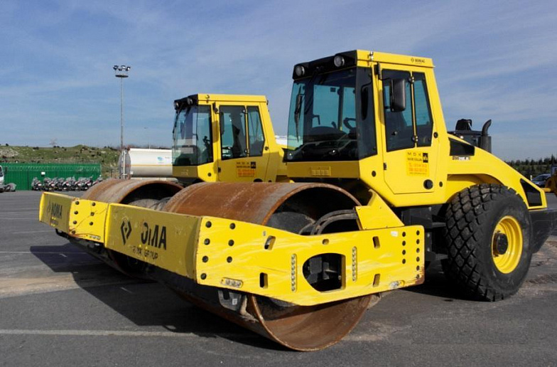 Грунтовой каток 18 тонн BOMAG BW216 PDH-4