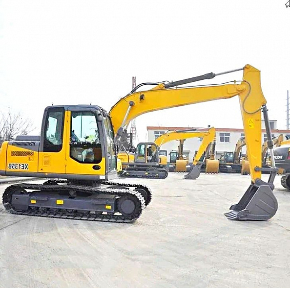XCMG XE135B