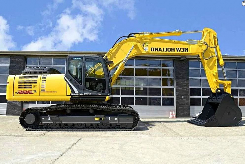 New Holland E385C