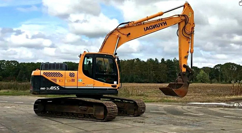 Hyundai R220LC-9S