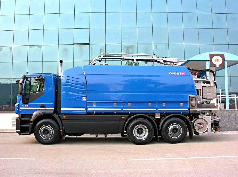 Комбинированная машина MORO-SV13E на базе IVECO