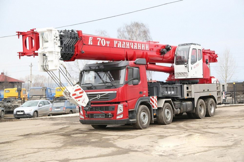 Автокран 70 т 42 м «Галичанин» КС-75721 H&H