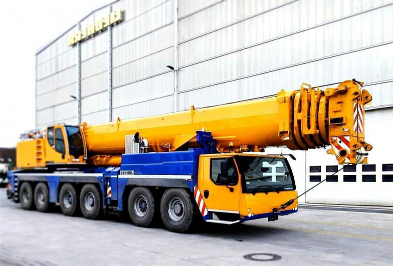350 тонн 70 метров LIEBHERR 1350-6.1