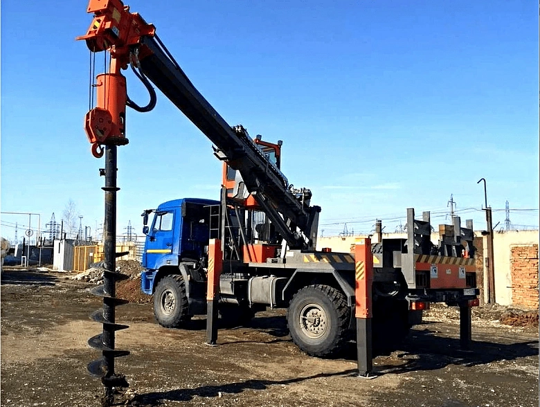 Ямобур-вездеход ISUZU Forward 