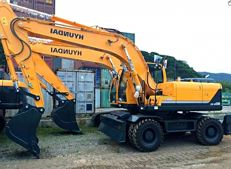 Hyundai R180W-9S