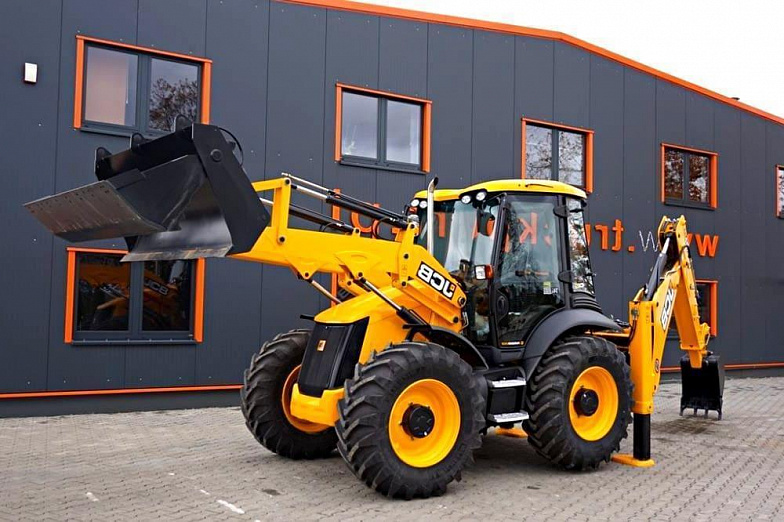 JCB 4CX