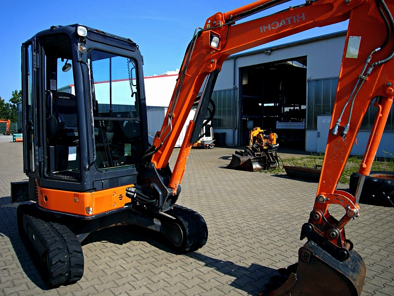 Hitachi ZX35U-2