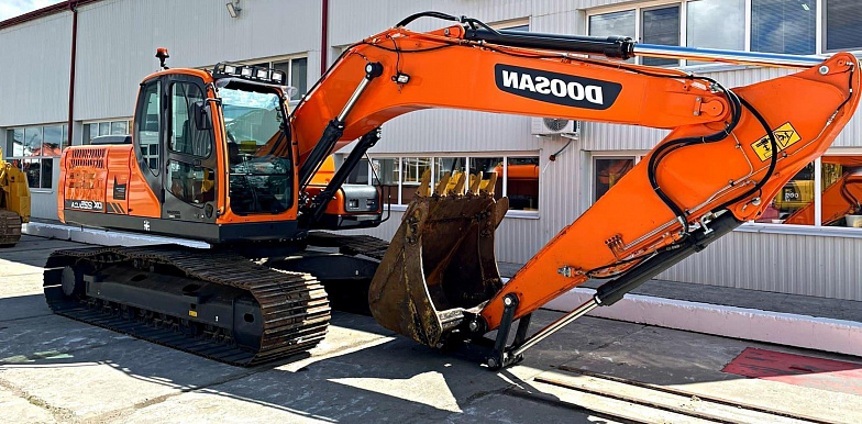 DOOSAN DX225LCA