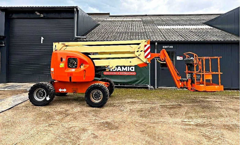 Коленчатый подъемник JLG 450 AJ