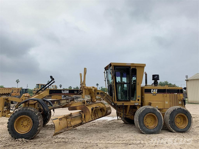 Автогрейдер 23 тонны Caterpillar 160H 